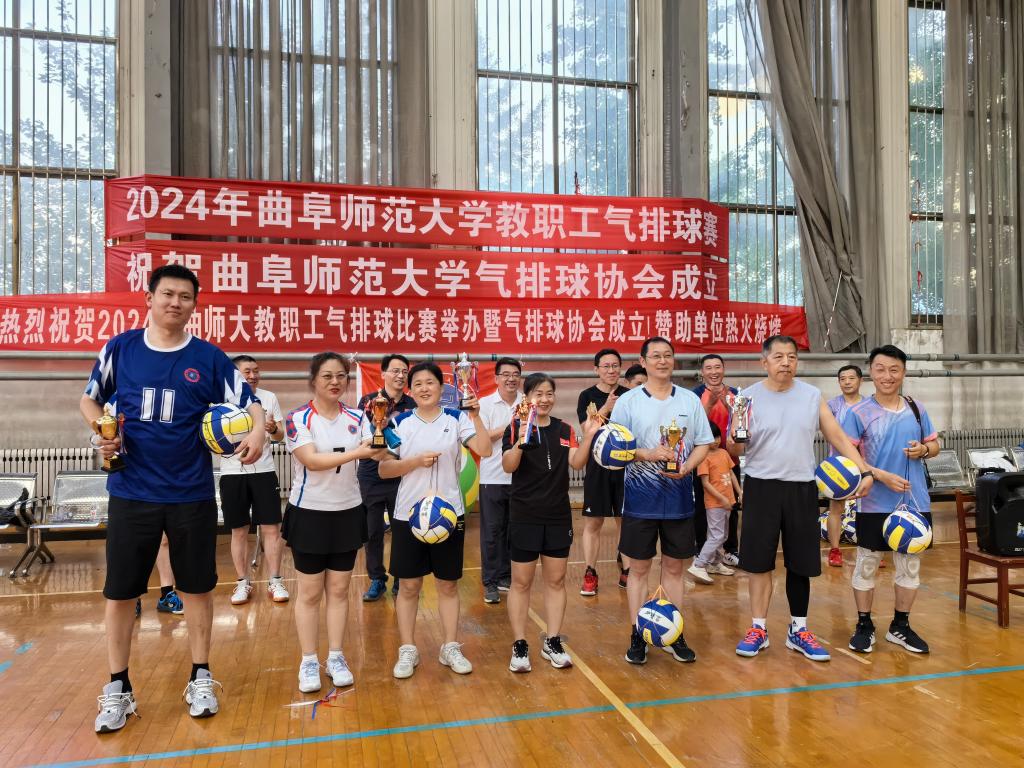 开云网页版官网关于Karsa迎来七赛季出色发挥，雄鹿观众热烈欢呼！的信息