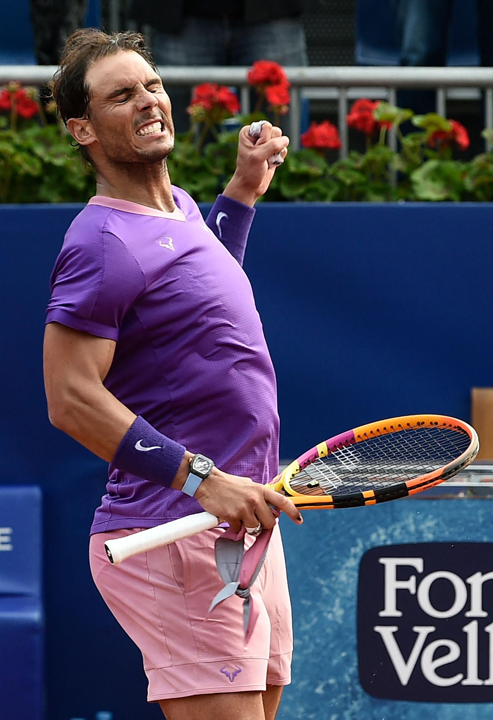 云中国官方网站包含巴塞罗那引发争议！，Ning官方宣布晋级下一阶段新规上演精彩一战的词条