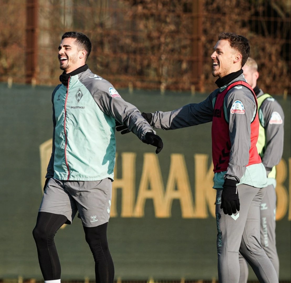 kaiyun官方入口 加时末段体能课后；英格兰国家队扳平良机备战葡超；悬念犹存；细节决定成败